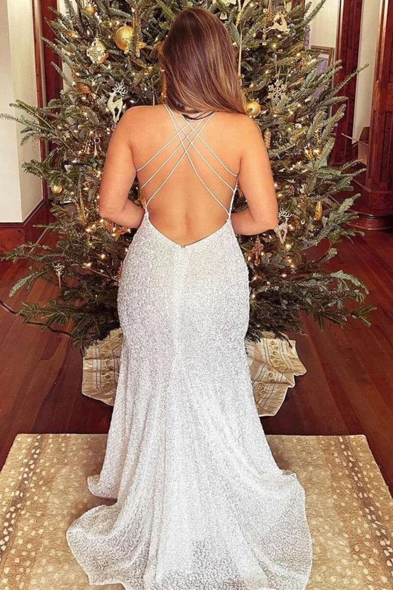 Vestido de fiesta largo con espalda descubierta y cuello halter con lentejuelas